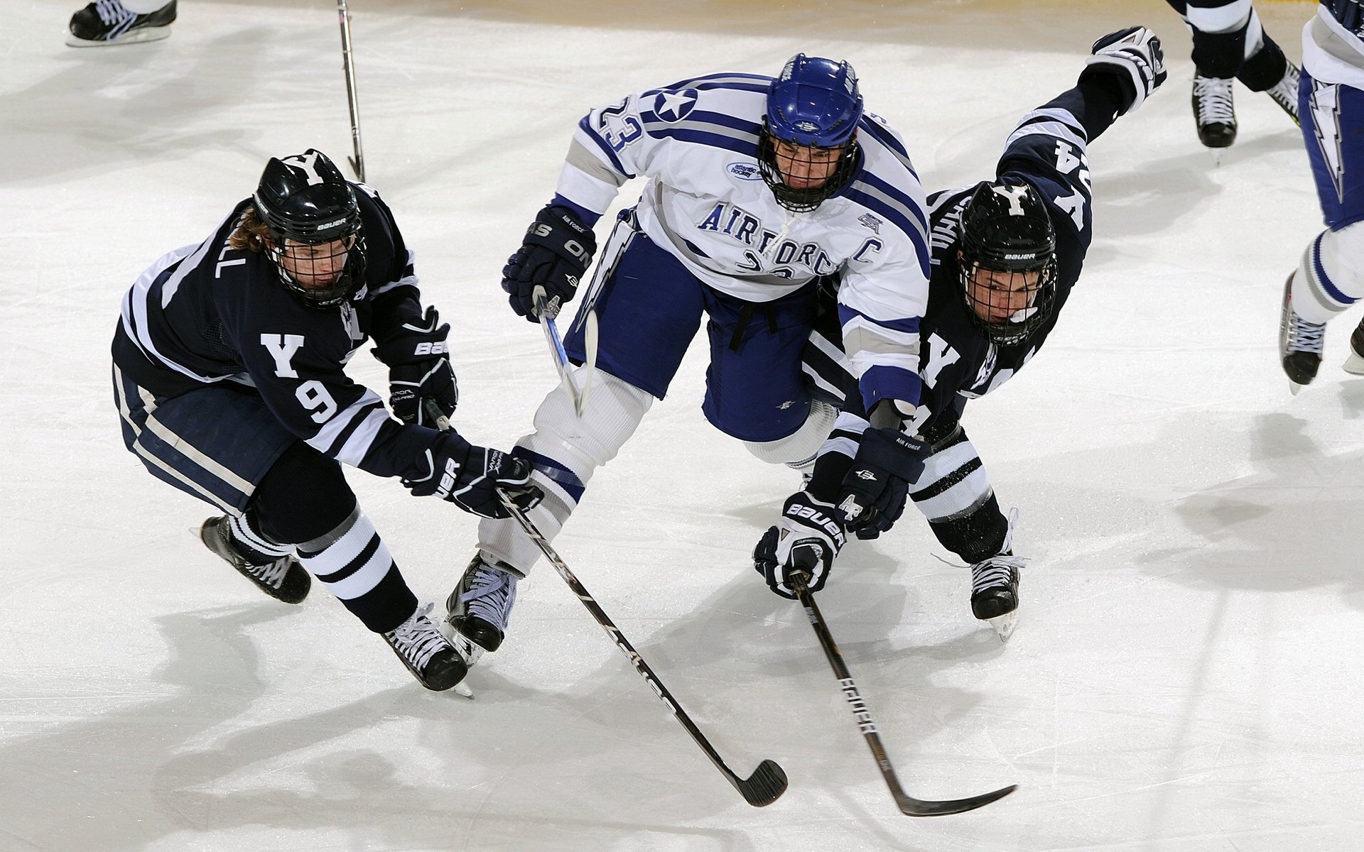 制胜绝招:球队最秘密战术揭秘!,球队战术怎么设置